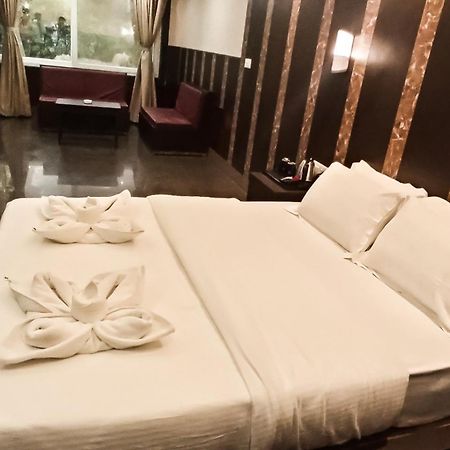 Hotel Subhashree Ґанґток Екстер'єр фото