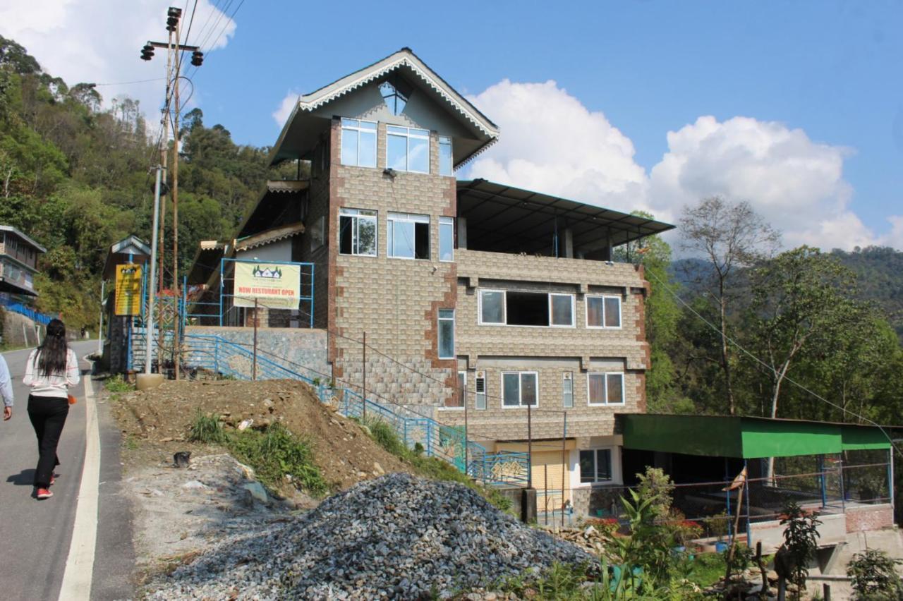 Hotel Subhashree Ґанґток Екстер'єр фото